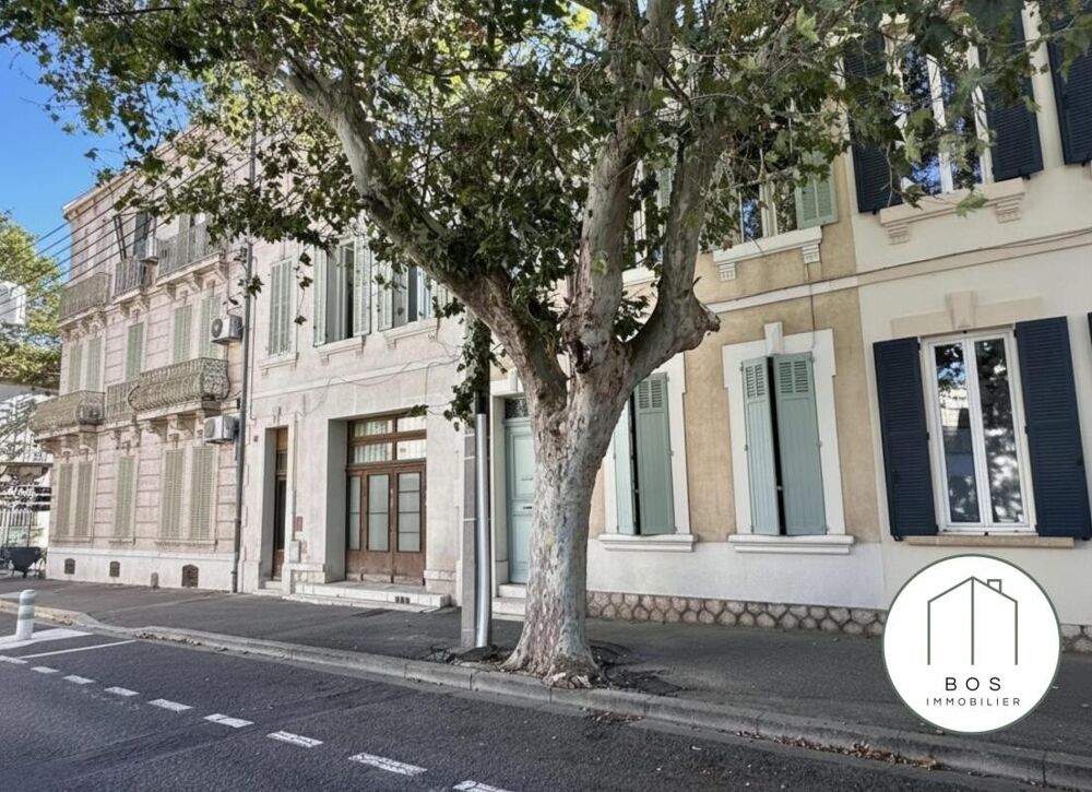 Maison de ville, le centre à pieds