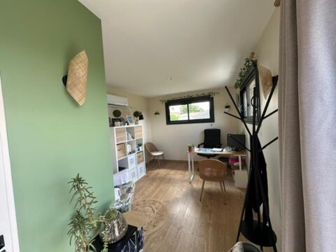 Local pro/ Bureau– Chalet autonome de 20 m&sup2;(Charente) 24000 16120 Saint simeux