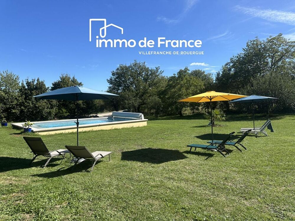 Corps de ferme, maison 3 chambres de 162 m², 2 gîtes sur 130 m², piscine, terrain de 5000 m²