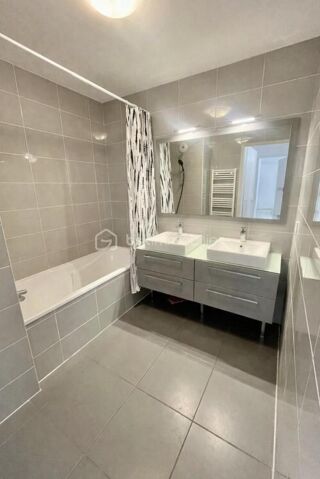  Appartement � vendre 3 pi�ces 61 m�