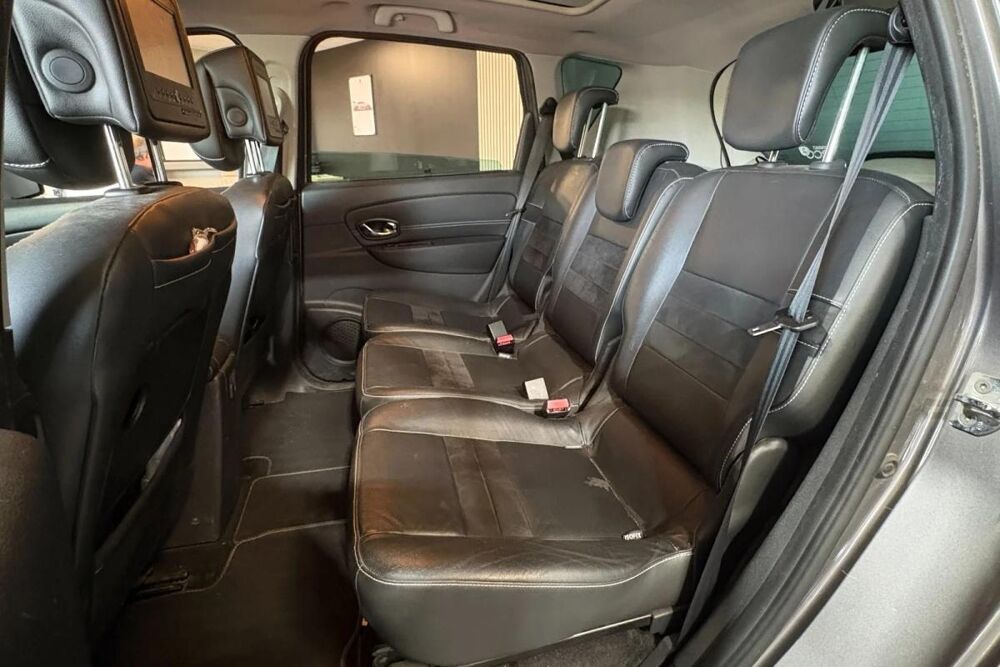 Sc&eacute;nic III dCi 130 Energy FAP eco2 SL Lounge 2015 occasion 85190 Venansault