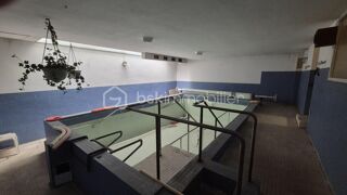  Immeuble � vendre 14 pi�ces 376 m�