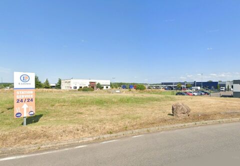 &Agrave; vendre � Local commercial &agrave; usage de restaurant 640 m2� Emplacement n&deg;1 � Vitry-en-Charollais (71) 760000 71600 Vitry en charollais