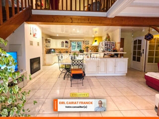  Villa  vendre 8 pices 160 m