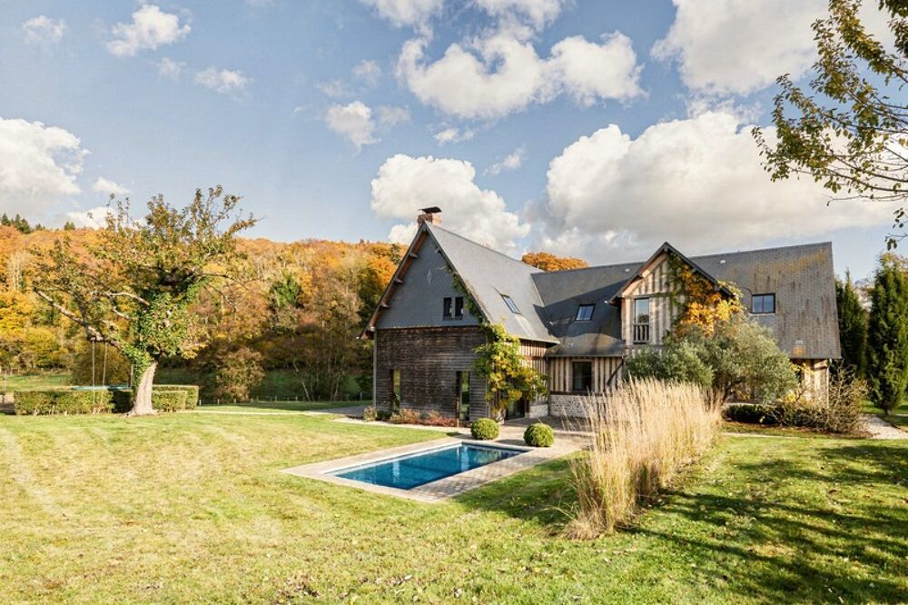 Maison 6 pièces 264 m² · à Pont L Eveque · 264 m² · 1 240 000 €