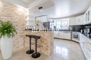  Maison � vendre 7 pi�ces 140 m�