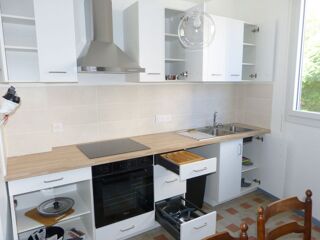  Appartement à louer 3 pièces 64 m²