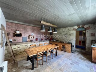 Vente Maison Grande Ferme restaurée avec piscine et chambres d'hôtes Tauxigny