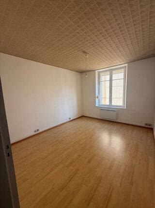  Appartement à louer 2 pièces 42 m²