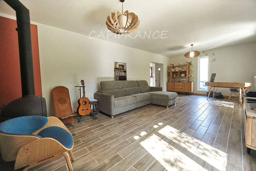 � vendre  Maison Eygui�res (13430)