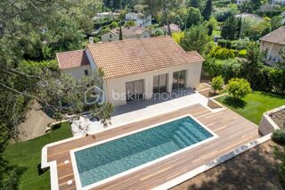  Maison � vendre 6 pi�ces 243 m�