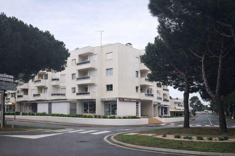Dpt Charente Maritime (17), &agrave; vendre LA PALMYRE Local commercial 265463 17570 Les mathes