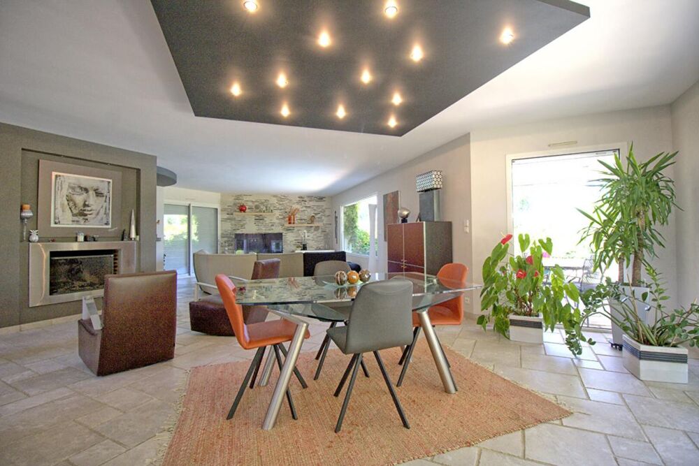 Demeure de prestige 7 pièce(s) 180 m2