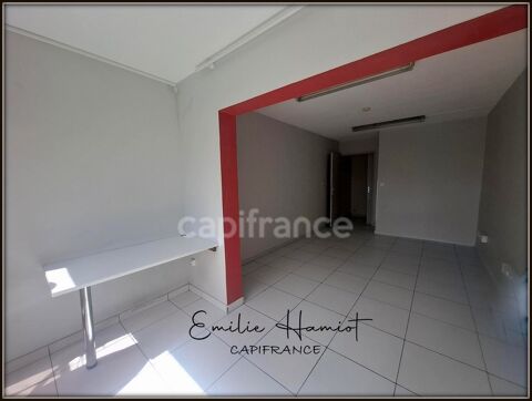   À LOUER – Local professionnel avec vue mer – Fort-de-France, Batelière (Immeuble Le Panorama) 
