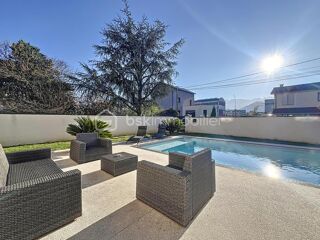  Maison � vendre 7 pi�ces 180 m�