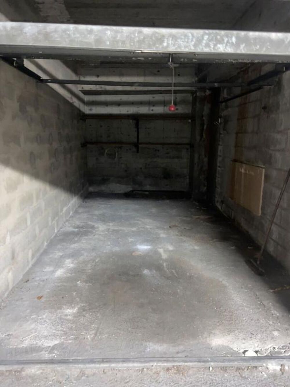 Location Parking/Garage Garage -Sainte Marguerite- 13009 Marseille 9