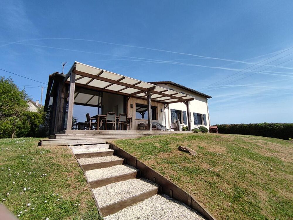 Maison Monthoiron 8 pièce(s) 176 m2