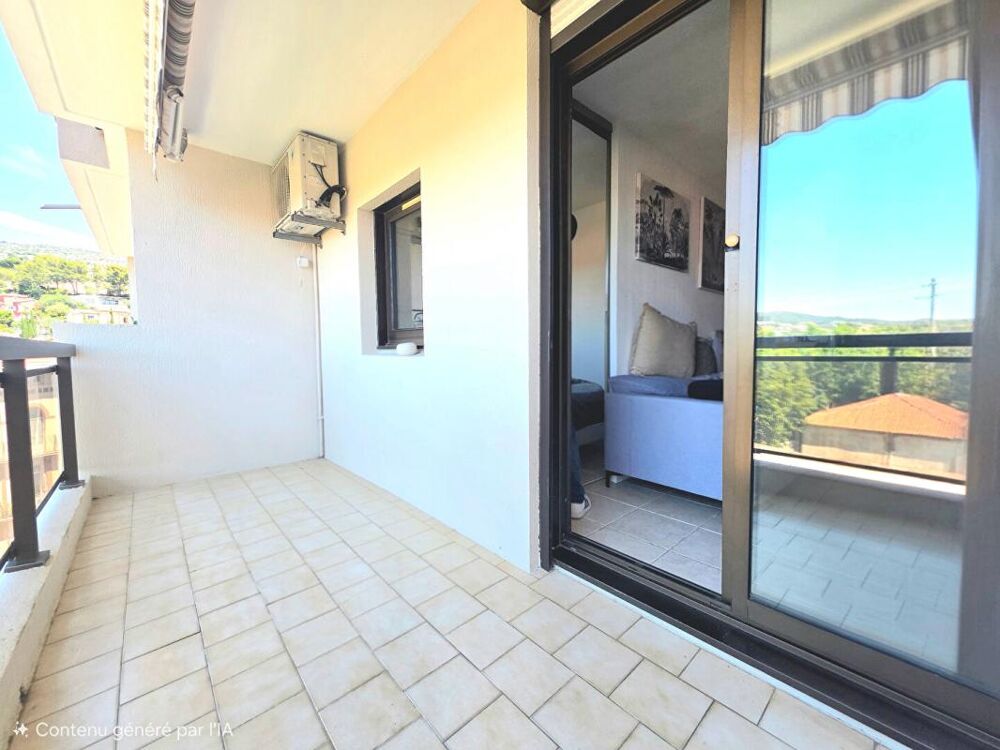 Appartement Le Lavandou 2 pièce terrasse (s) 26 m2, a 2mn de la mer