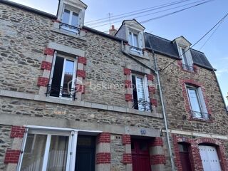 Vente Appartement bel appartement situé dans un quartier calme et a proximité des commodités Fougeres
