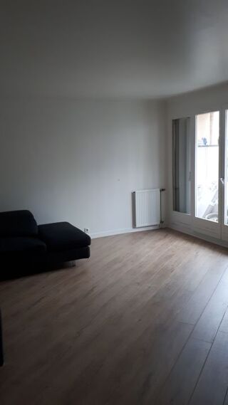  Appartement à louer 3 pièces 70 m²