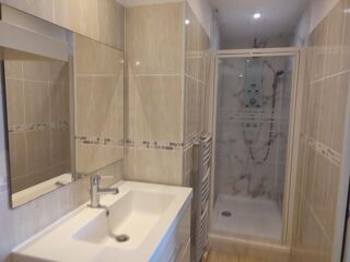  Appartement à louer 2 pièces 51 m²
