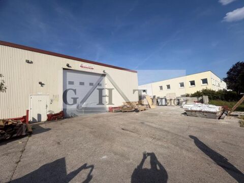   ENTREPOT BUREAUX 900 m2 A LA VENTE A CHENNEVIÈRES-SUR-MARNE 