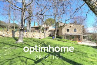  Propriété/château à vendre 12 pièces 300 m²