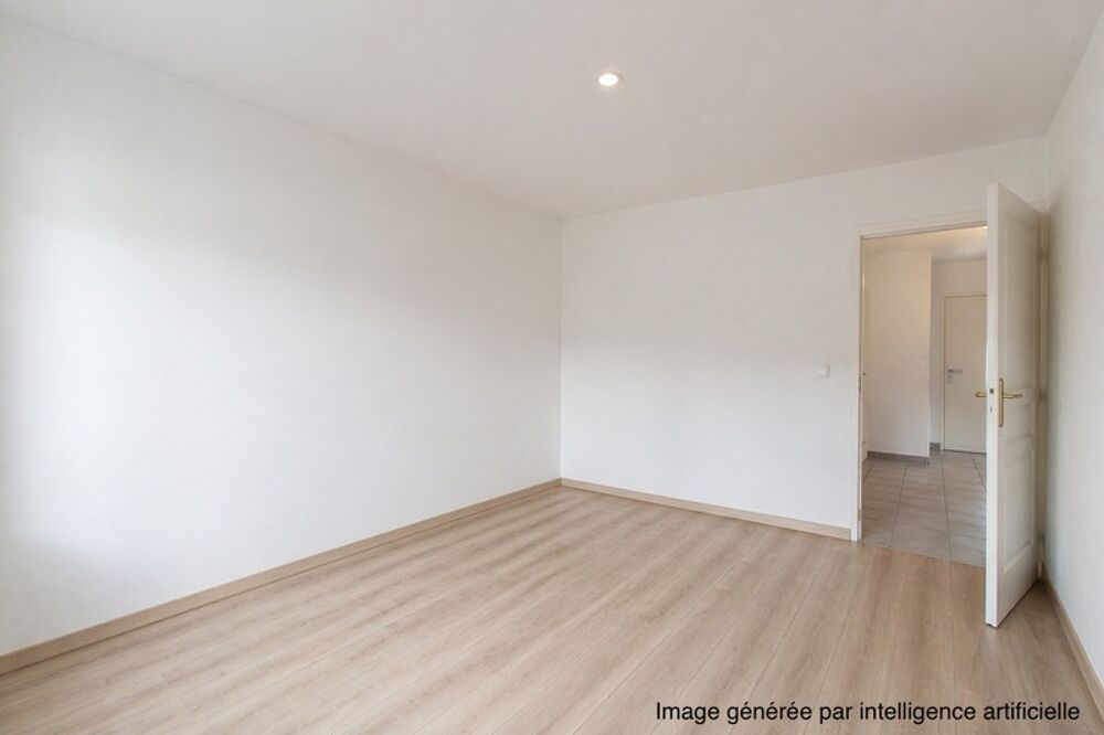 COGNIN (73100) : Appartement T3, un balcon, une place de parking privative