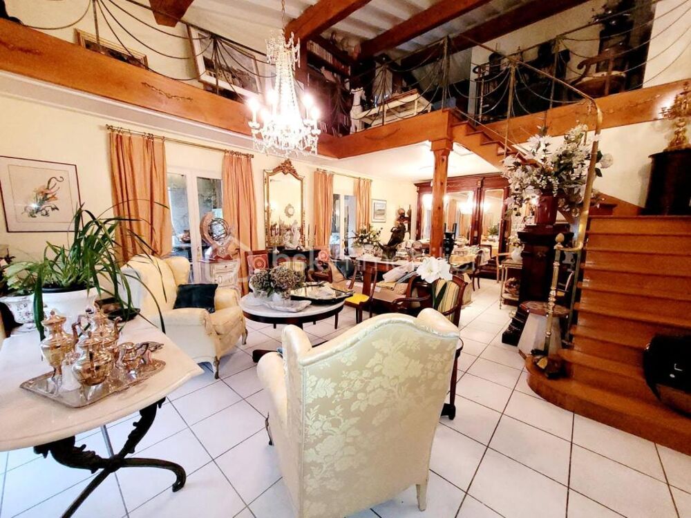 MAISON - GARAGE - JARDIN