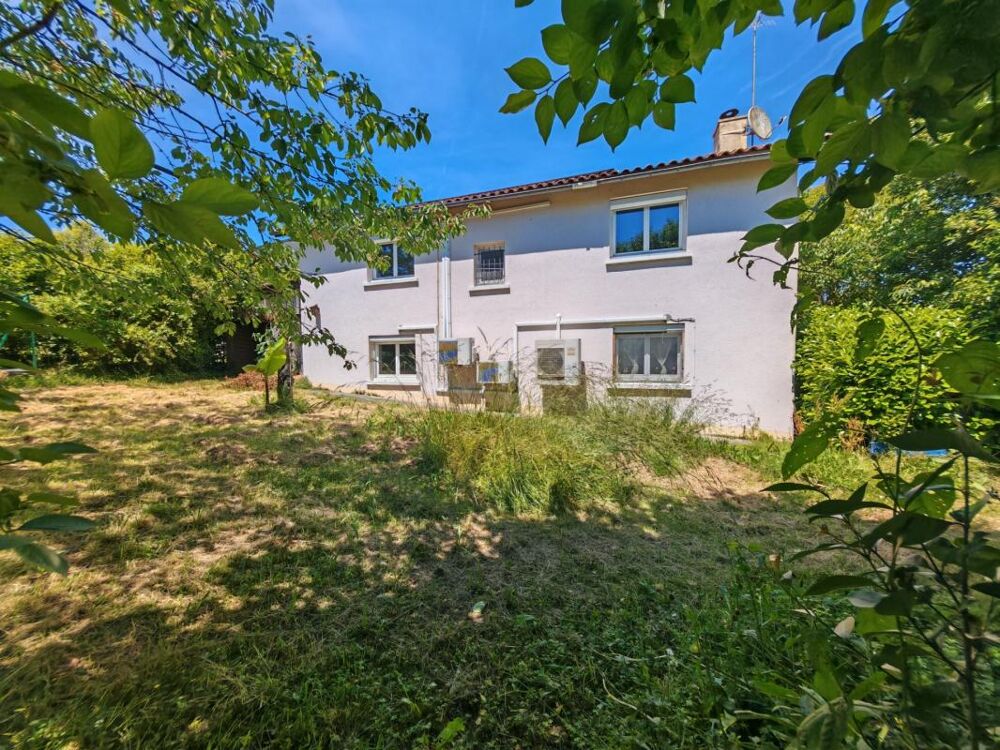 Vente Maison Maison avec grand terrain arboré en plein cœur de Gondrin Gondrin
