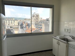 Appartement à louer 1 pièce 30 m²