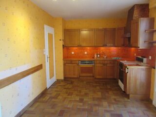  Maison � vendre 10 pi�ces 182 m�