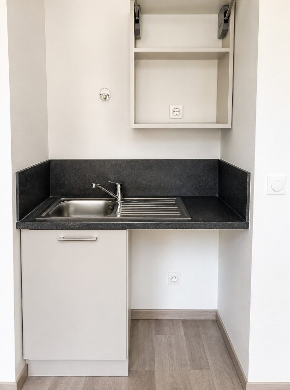 Location Appartement T2 avec balcon et parking à MARSEILLE Marseille 15