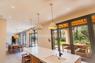  Villa 5 pi�ces 187 m� Maussane les alpilles