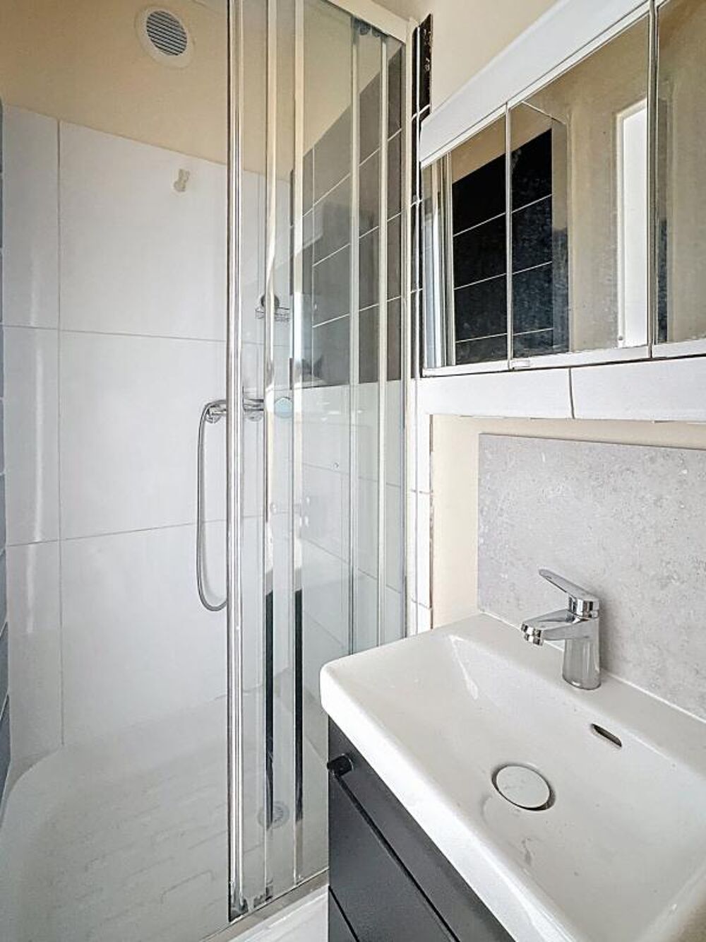 Location Appartement STUDIO - FACULTES Clermont ferrand