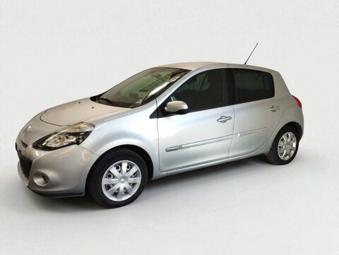 Renault clio III 1.5 DCI 85 DYNAMIQUE TOMTOM 5P