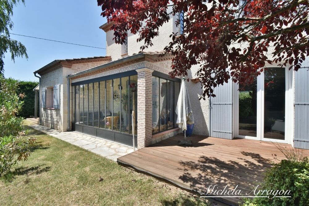 Maison familiale avec parc arboré de plus de 2 000 m²  Grange-sur-Lot