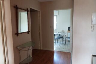  Appartement à louer 3 pièces 72 m²