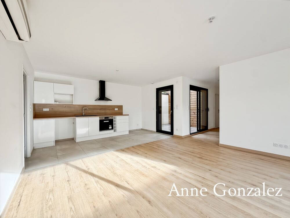 Vente Maison ORLEANS Centre quartier Madeleine rare à la vente appartement Penthouse T4 avec patio intérieur et terrasse de 28 m2 dans petite Orleans