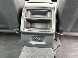 A4 V (3) 30 TDI 136 7CV BUSINESS LINE S tronic 2022 occasion 55800 Contrisson