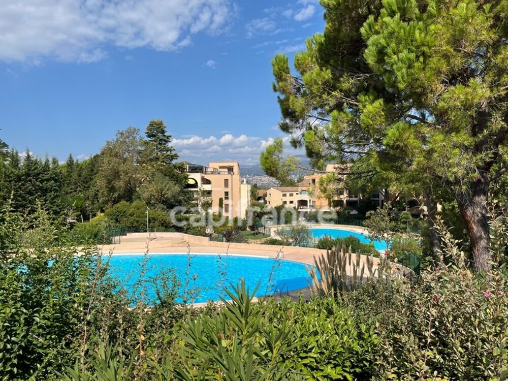 Appartement à vendre 2 pièces MOUGINS (06)