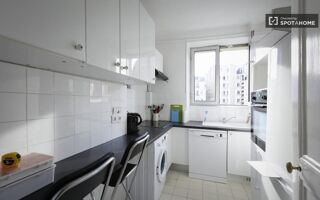  Appartement à louer 3 pièces 65 m²