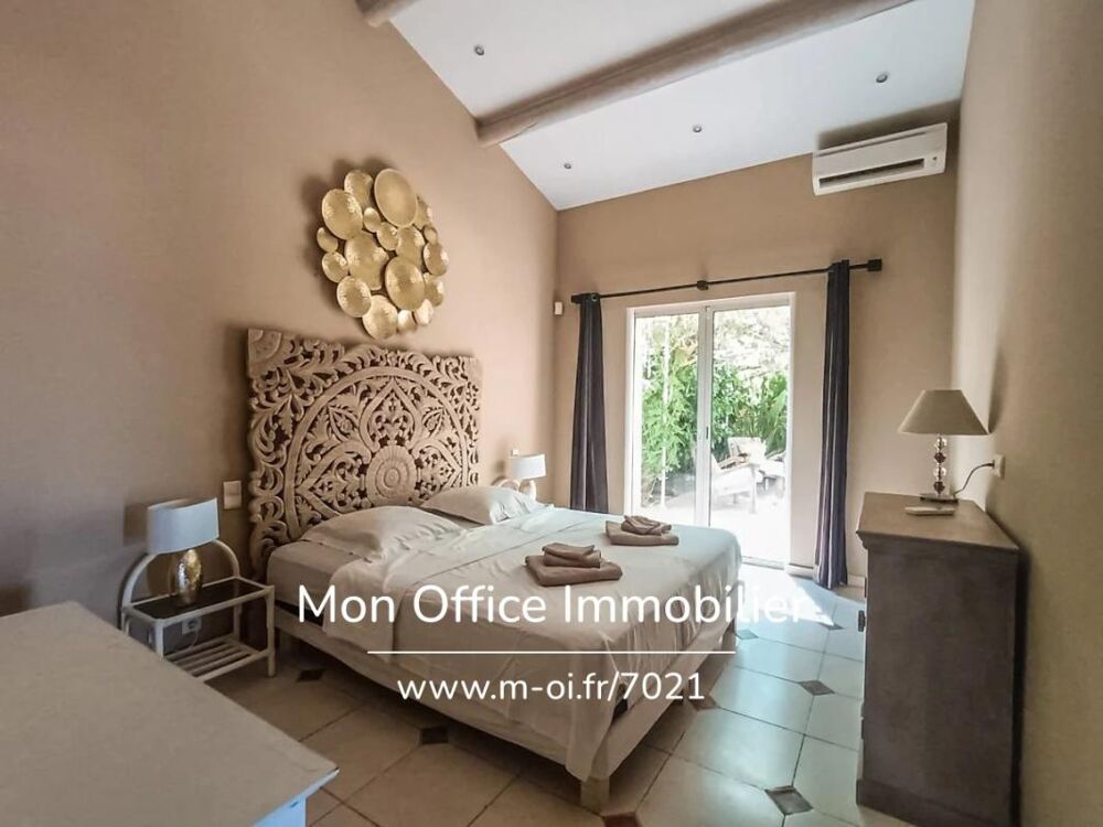 à vendre  Villa Grimaud (83310)