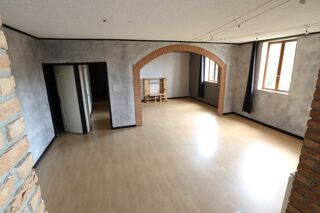  Immeuble à vendre 10 pièces 138 m²