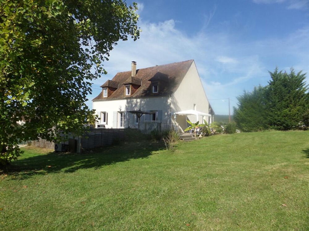 Vente Maison Maison Perigourdine 8 pieces sur grand terrain de 2914 m² Antonne et trigonant