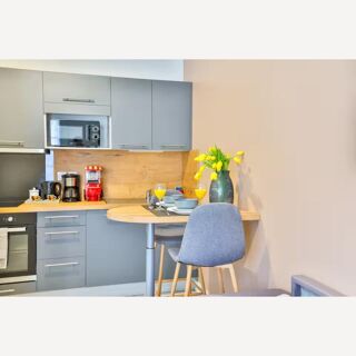  Immeuble à vendre 3 pièces 77 m²