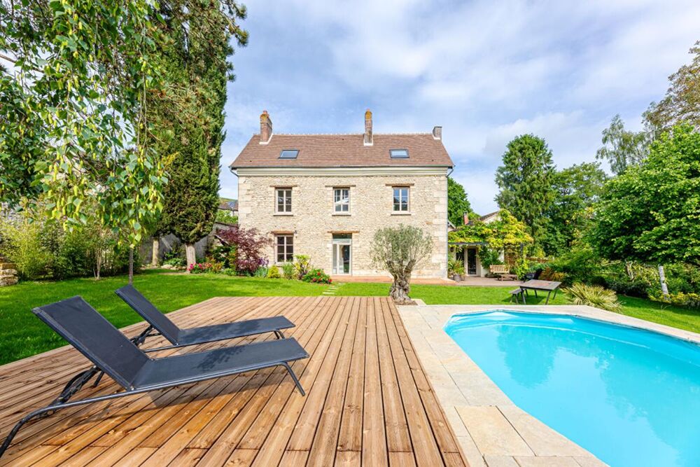 Maison 6 pièces 180 m² · à Marines · 180 m² · 670 000 €