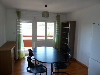  Appartement à louer 3 pièces 57 m²
