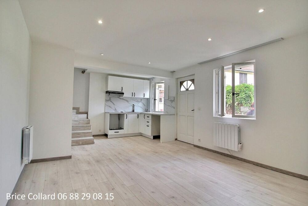 60180 NOGENT SUR OISE Maison de ville 1 chambre et bureau, intégralement rénovée