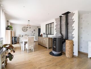  Maison  vendre 7 pices 126 m